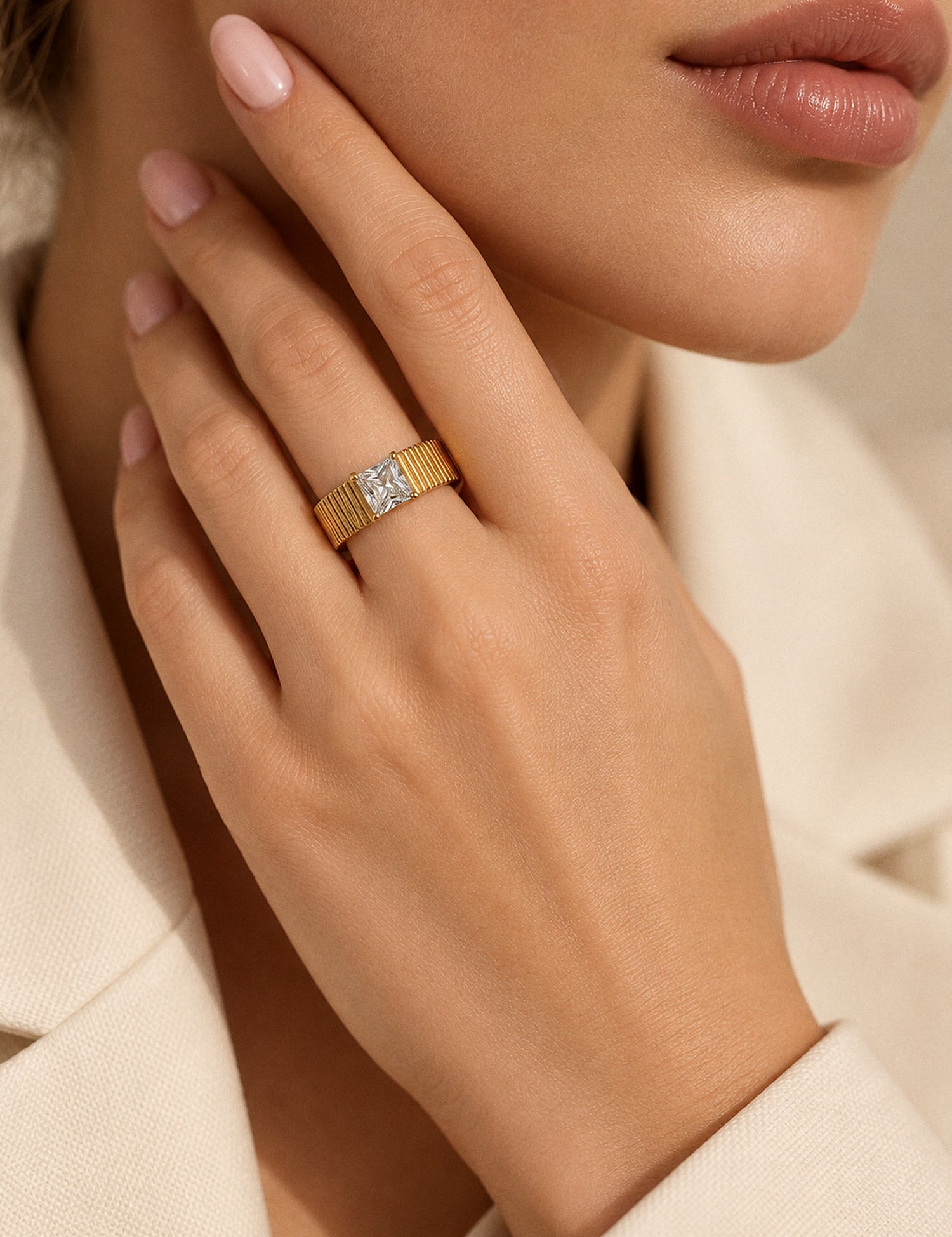 Carlota Ring